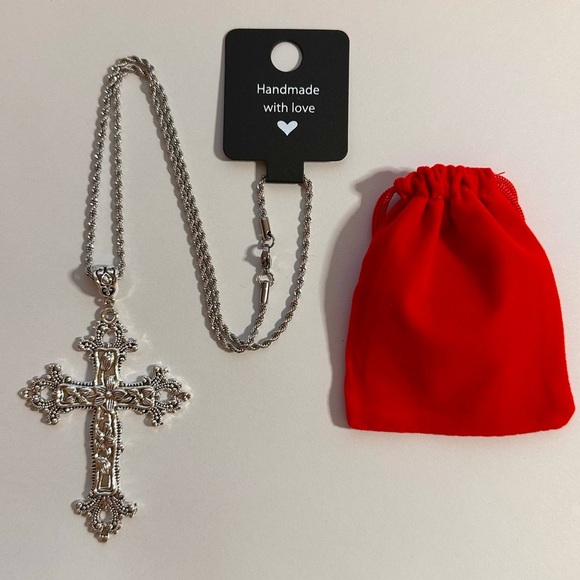 Gothic Cross Charm Necklace Floral Design Big Punk Goth Silver Tone - Picture 3 of 10